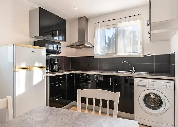 فيلة Maria Magdalena - Avec Piscine ساري سولينزارا