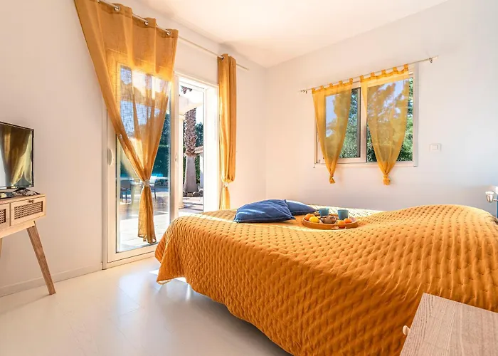 Maria Magdalena - Avec Piscine Villa