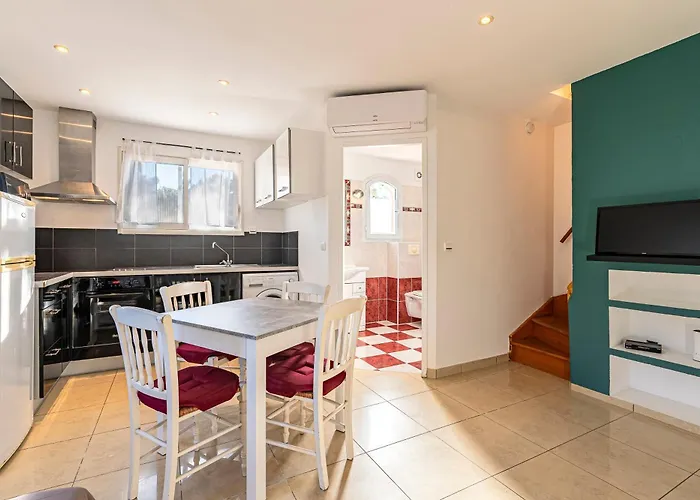 Maria Magdalena - Avec Piscine Sari-Solenzara